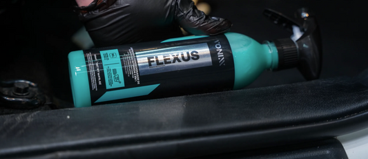 Cleaning and Protecting Interior Plastics with a Dry, Long-Lasting Finish